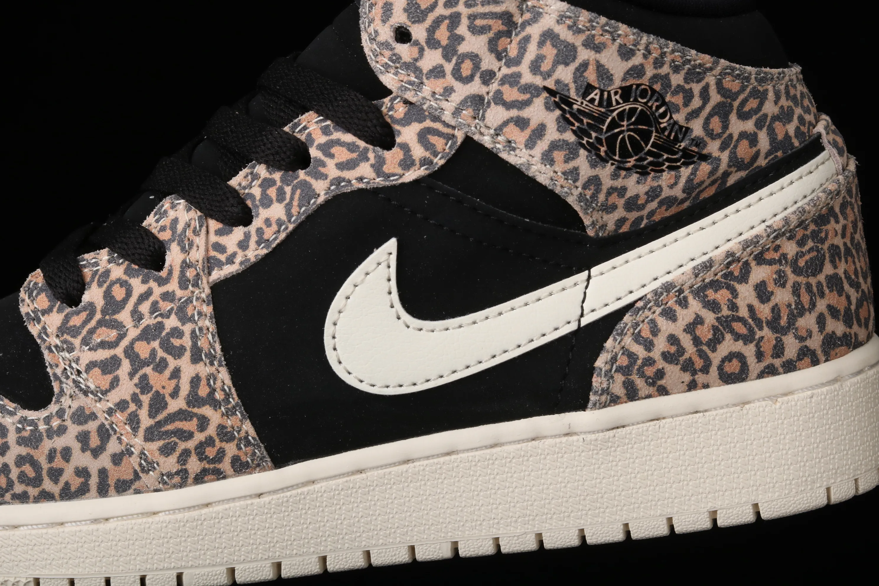 All categories Air Jordan Jordan series basketball shoes Air Jordan 1 Mid G version pure original Air Jordan 1 Mid GS AJ1 Joe 1 leopard print Chinese basketball shoes BQ6931-021